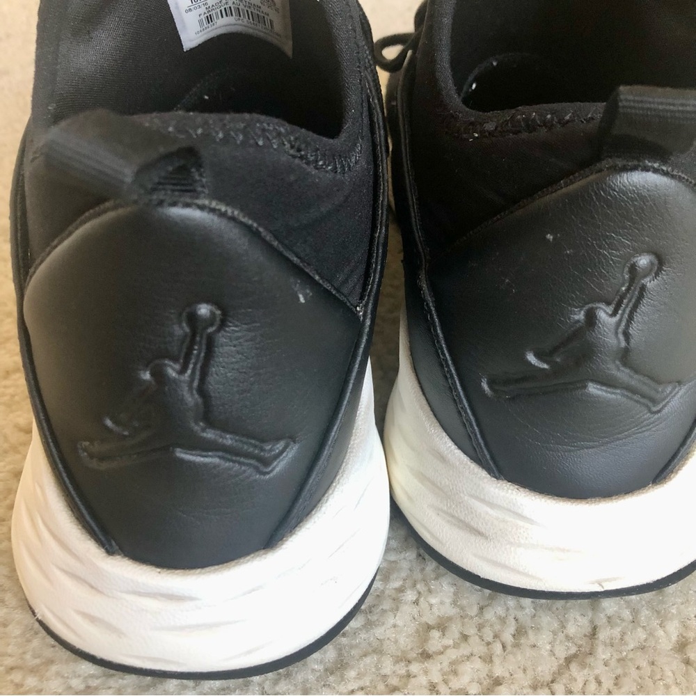 Men’s Nike Jordan Formula 23 Basketball Athletic Shoes - Picture 7 of 12